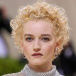 Who is Julia Garner, Wiki, Total assets, Motion pictures and Network programs, Age, Account, Spouse, Children Level, Family and More